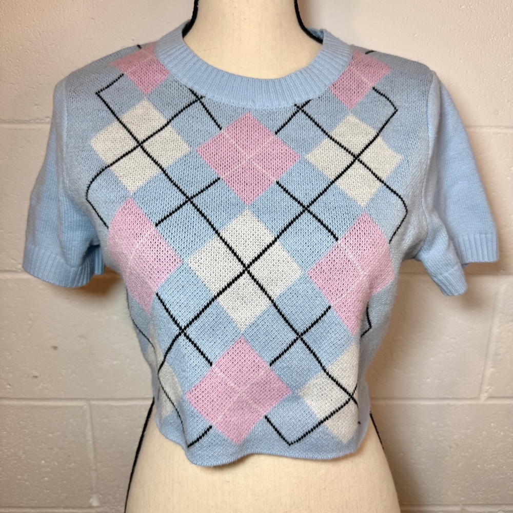 Divided Light Blue and Pink Argyle Short Sleeve Cropped Sweater